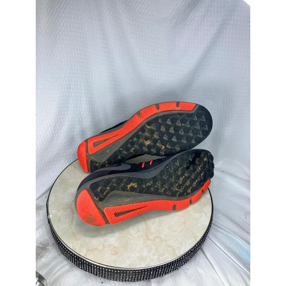 Nike Run Swift Running Shoes Mens 14 Black Hyper Crimson Sporty Low Top Sneakers